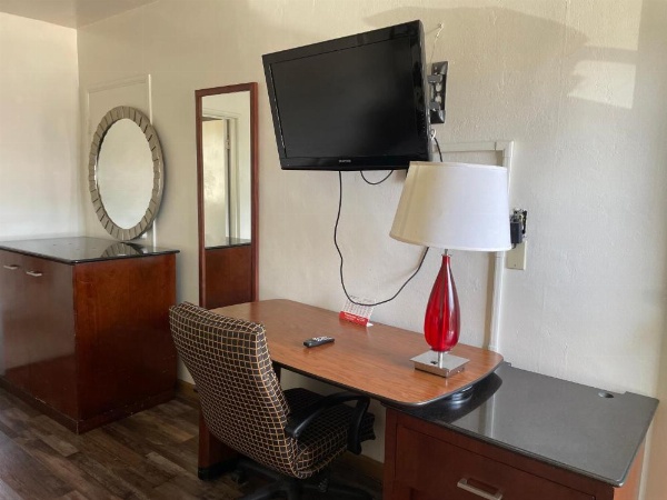 Penginapan Pantai Travelers image 25